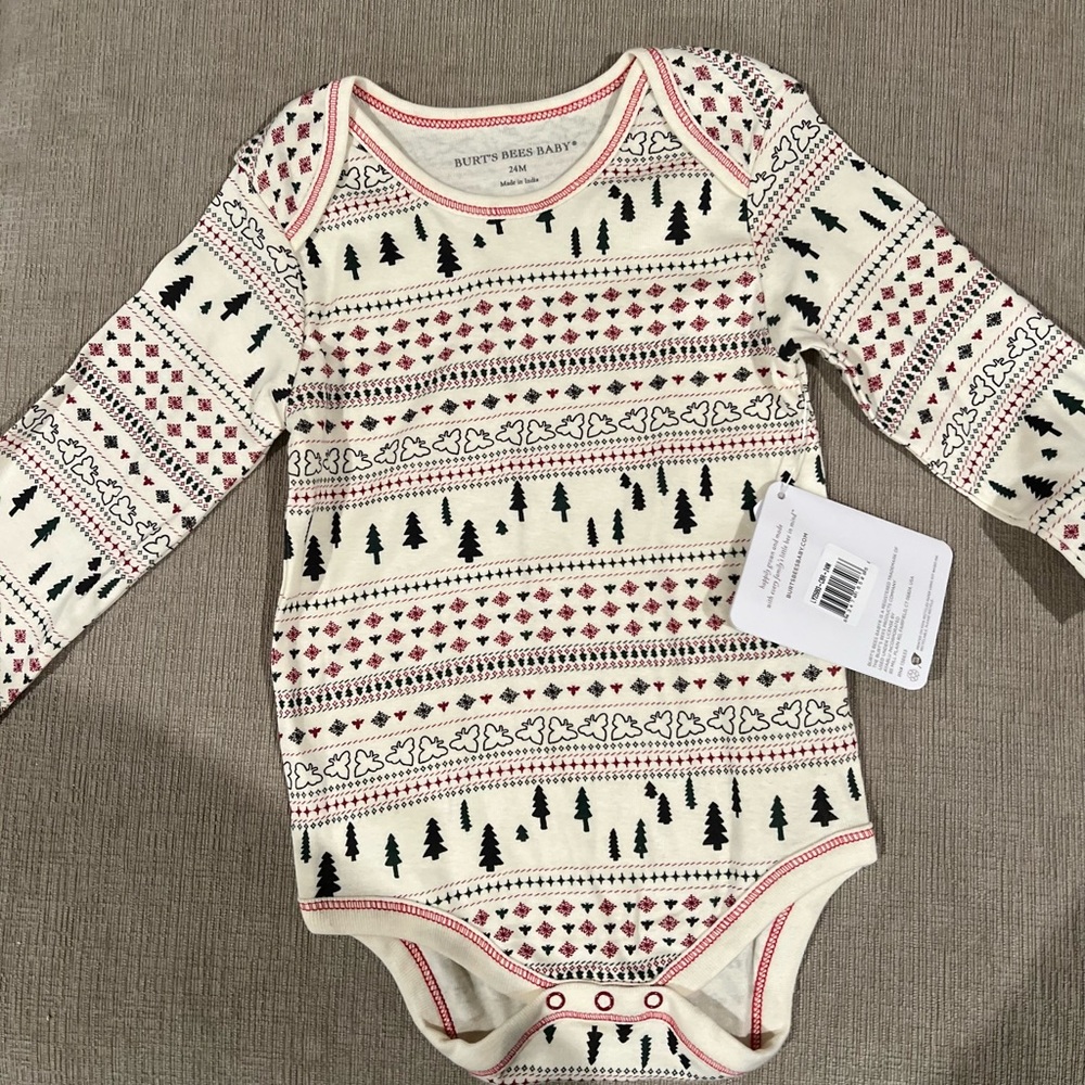 Burt’s Bees Christmas onesie